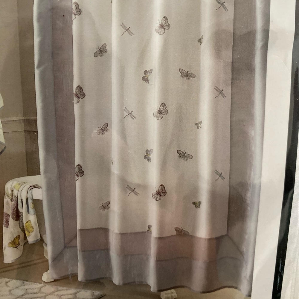 *Brand new shower curtain with shower hooks- packaging unopened*